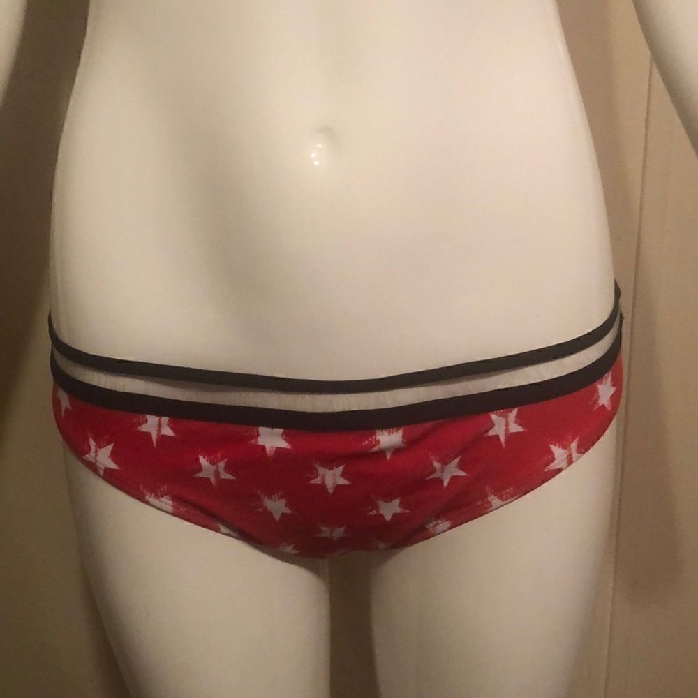Op Bikini  - Picture 3 of 6